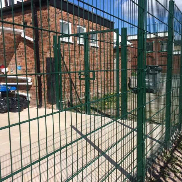 Twin Wire 868 Mesh Panel 1.8m x 3.0m - Green RAL 6005