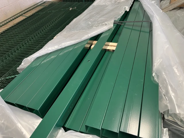50mm Square Dig-In Mesh Post for 2.0m Panels - Green RAL 6005