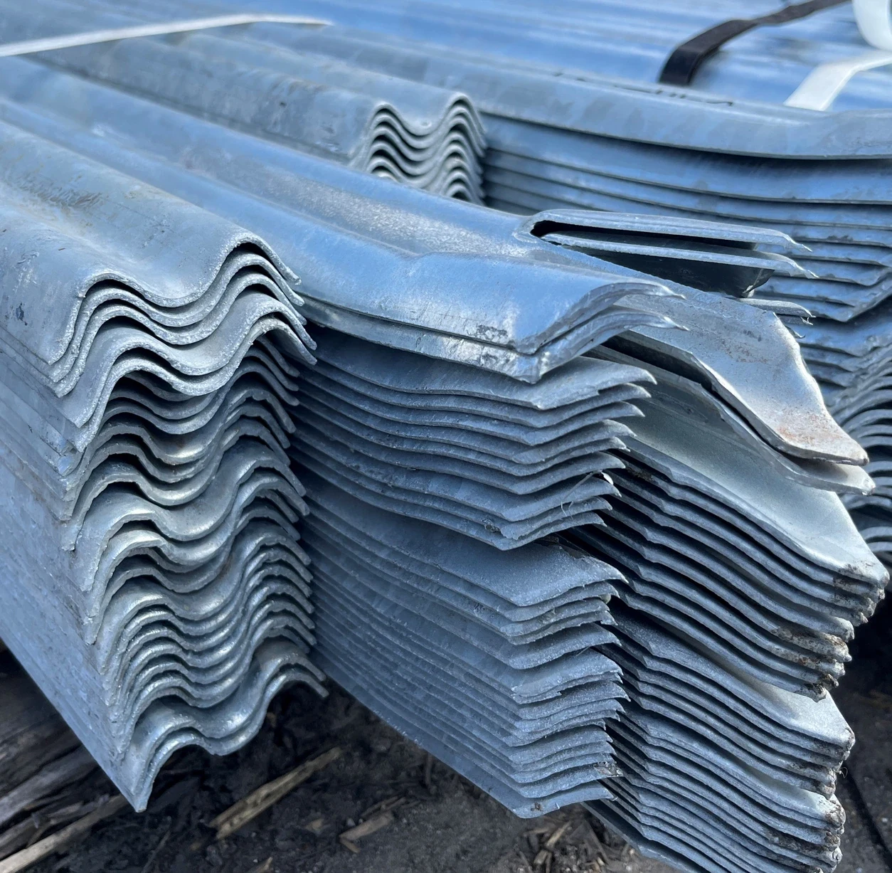 Traditional W Pale - 2.4m - Galvanised