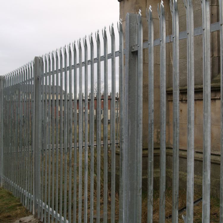 Traditional Heavy D-Profile Palisade - 16.5m Run / 6 Sections, 1.2m High, Bolt-Down - Galvanised - Rounded & Notched Tops
